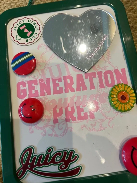 Juicy Couture Vintage Magnetic Message Whiteboard with Cute Magnets for Locker - Picture 3 of 8